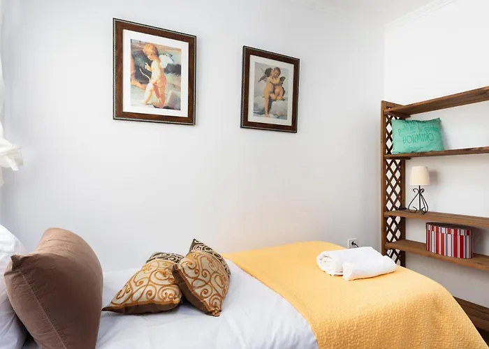 Live La Center Apartament *